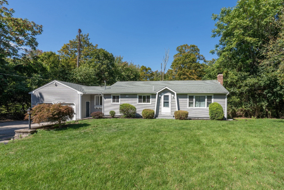105 W Bacon St., Plainville, MA, 02762