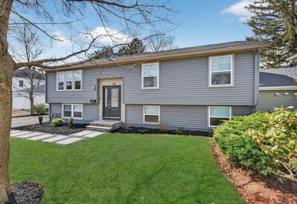 219 Waverley Rd, Unit 219, N. Andover MA 01845